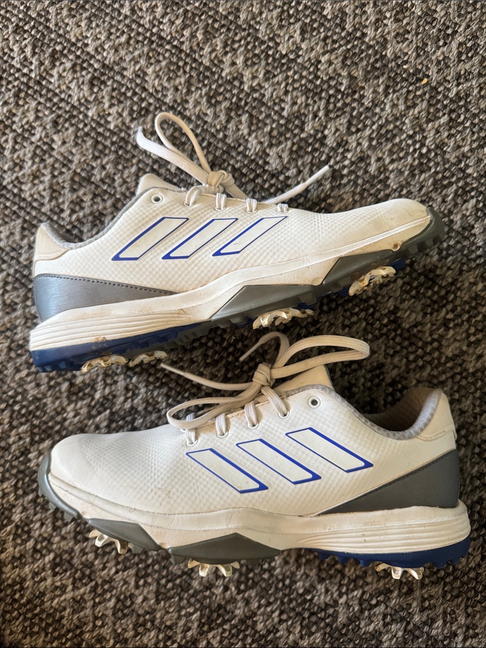 adidas white Golf Shoes with Spikes and Blue Stripes big kids size 6